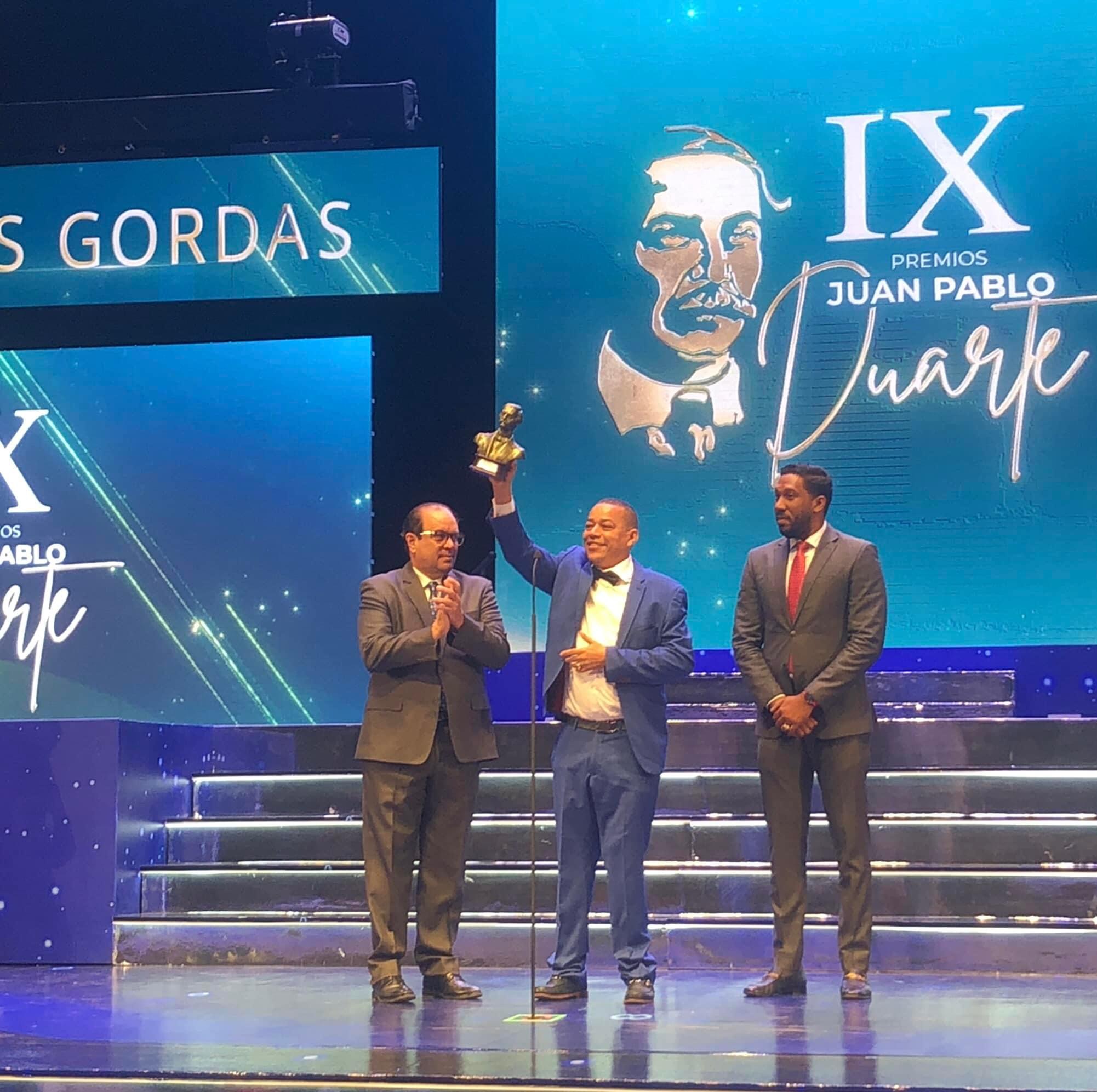 El Ayuntamiento del Distrito de Las Gordas gana premio Juan Pablo Duarte en el Renglón Desarrollo Cultural y Deportivo